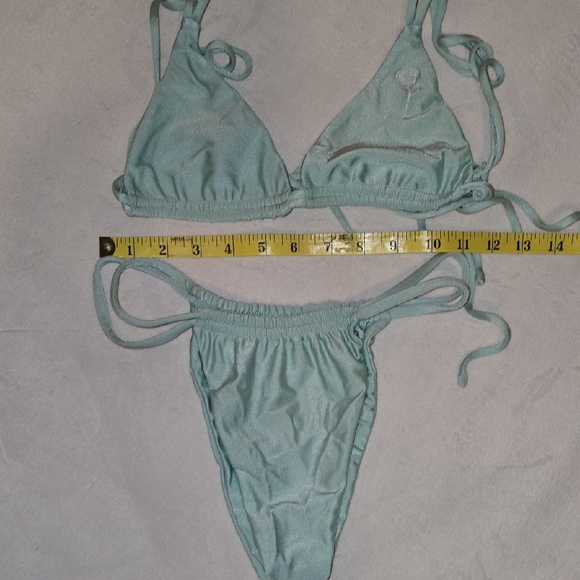 Elegant Seafoam Green Bikini Set - Picture 4 of 8